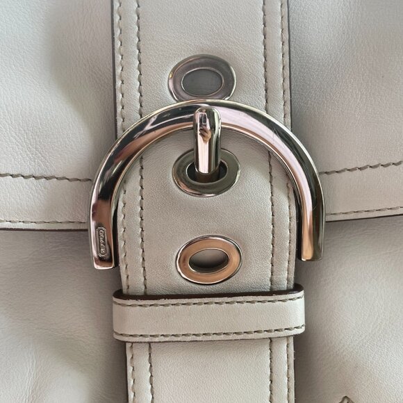 Vintage Coach Soho Double Pocket Buckle Shoulder Bag - 9434 - White - Picture 4 of 13